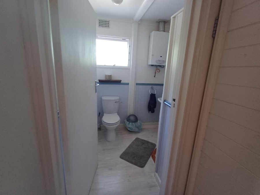 2 Bedroom Property for Sale in Brenton On Lake Western Cape